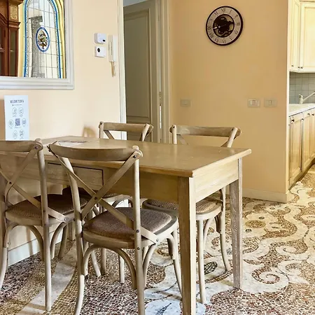 L'isola Con Vista * Орта-Сан-Джулио